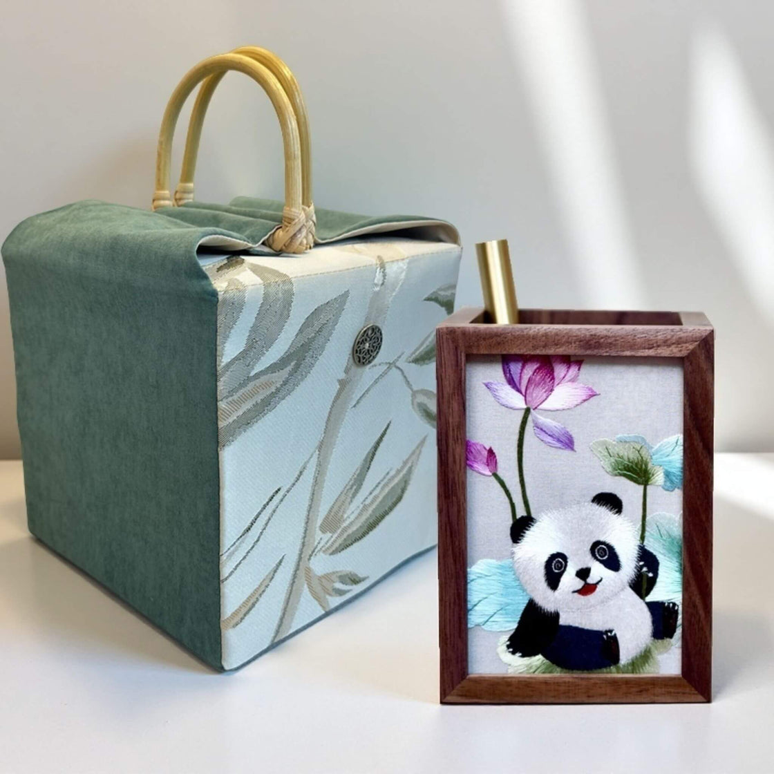 Hand Embroidered Pen Holder I Vintage Meaningful Gift I XIU