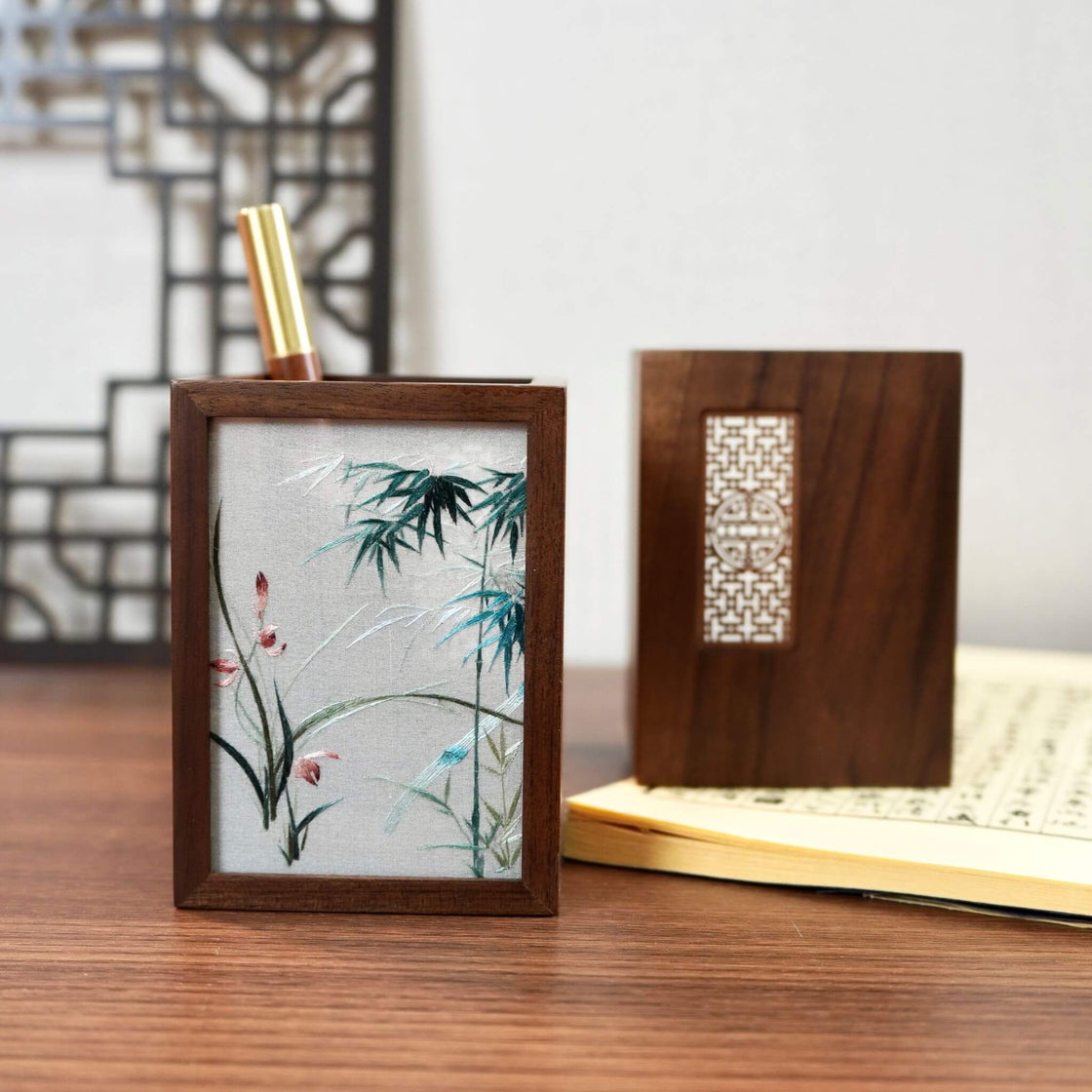 Hand Embroidery Pen Holder I Vintage Gift For Her I XIU