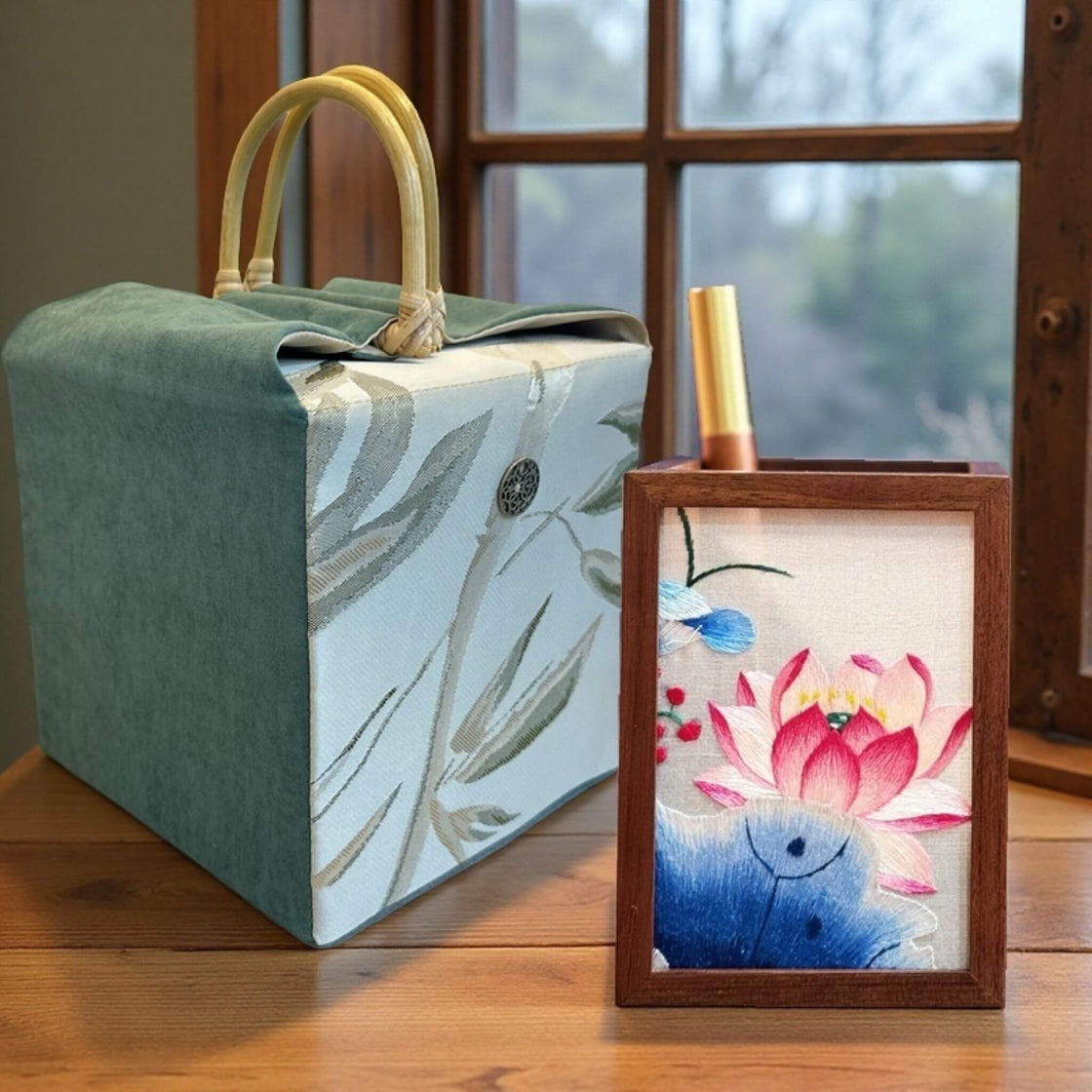 Pen Holder I Cool Gift I Thread Stitiching By Hand I XIU